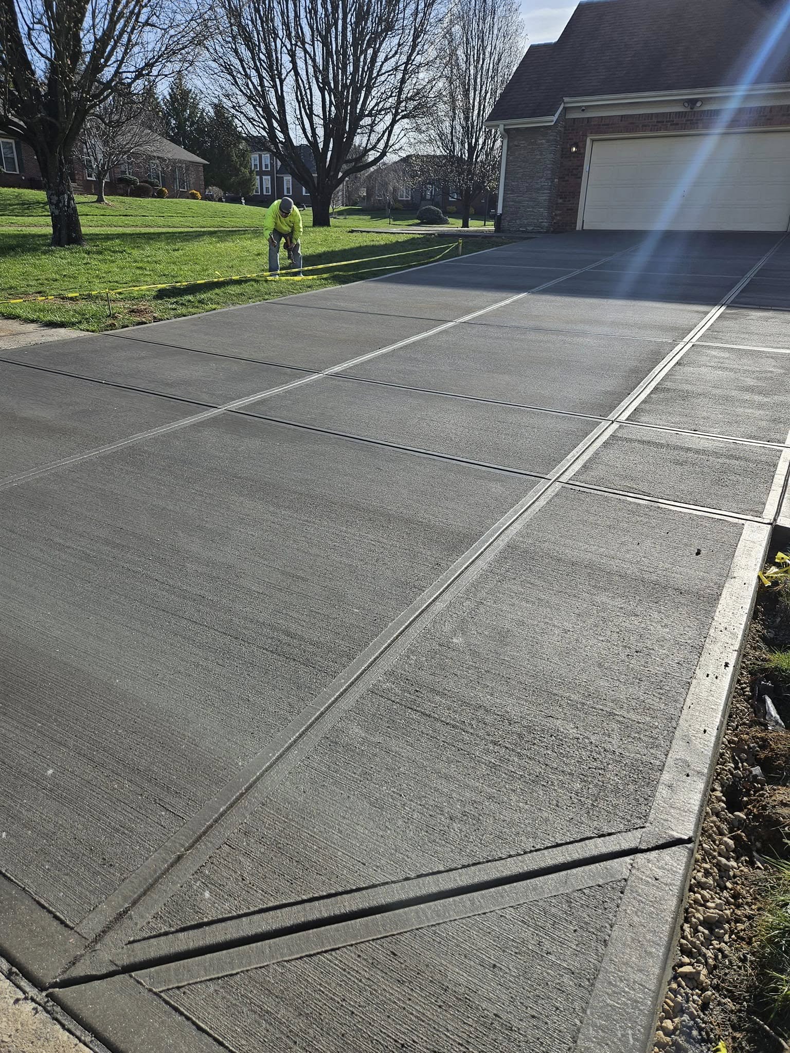 Residential driveway apron